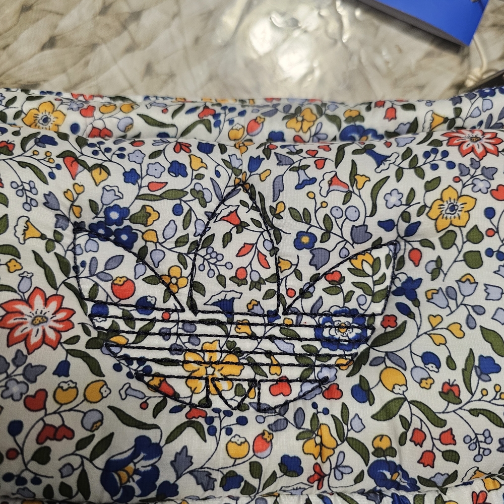 Adidas Originals Liberty Women's Shoulder Bag - Picture 2 of 8